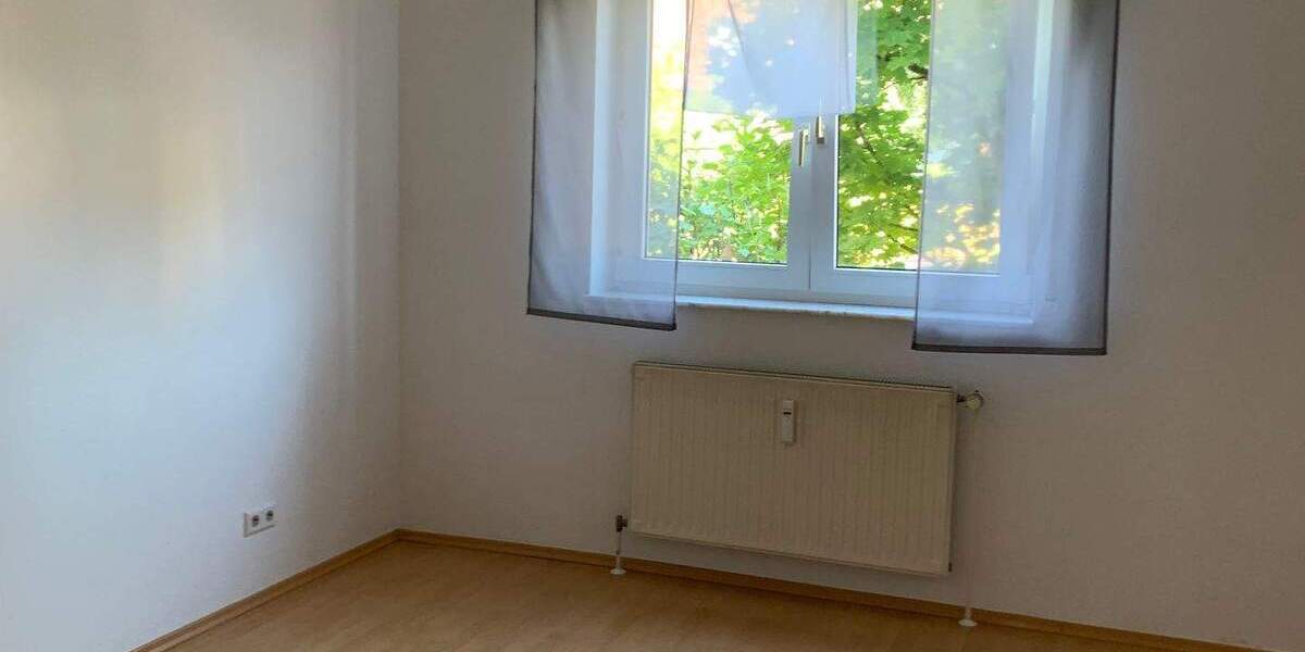 Terrassenwohnung Esslingen am Neckar Zell - 2 Zimmer, 61 m&sup2;, 690&euro; | Angebot:24376283