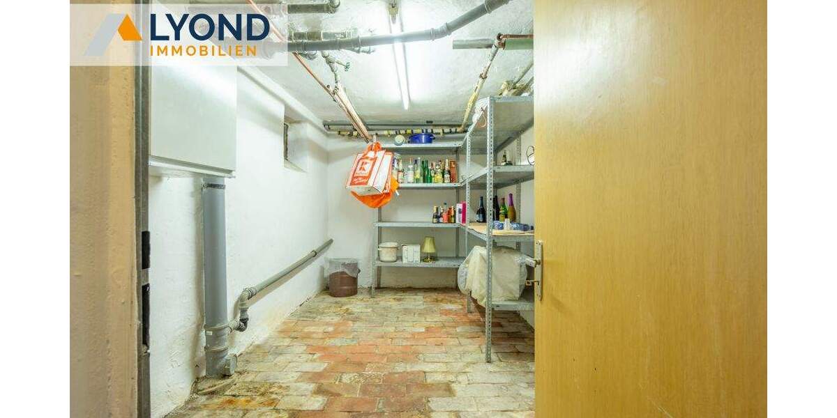 Doppelhaushälfte Sindelfingen Mitte - 6 Zimmer, 104 m&sup2;, 599.000&euro; | Angebot:22997535