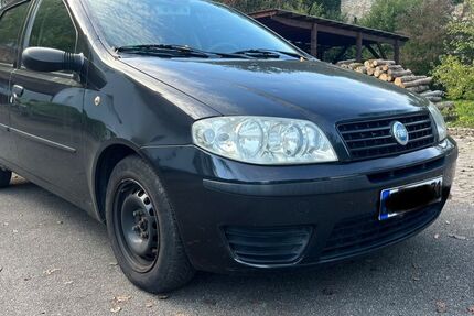 Fiat Punto 208.000 km 799 € Tübingen 72074