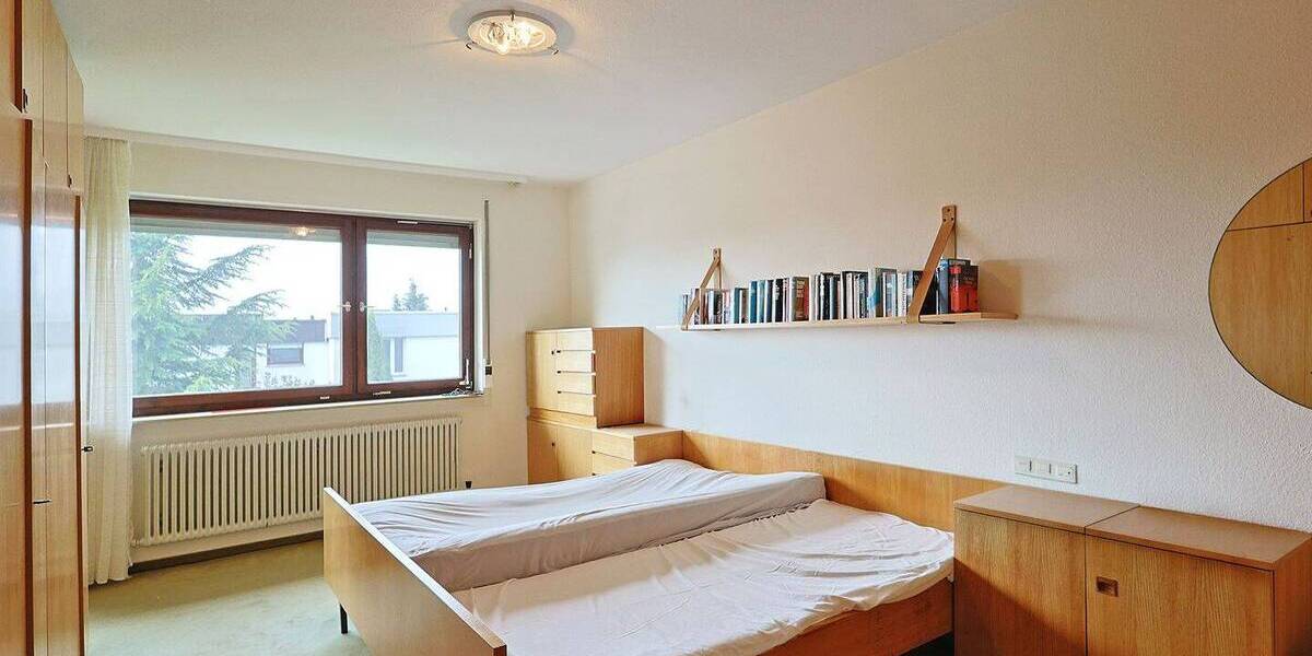 Reihenmittelhaus Böblingen Dagersheim - 4 Zimmer, 144 m&sup2;, 495.000&euro; | Angebot:26797360