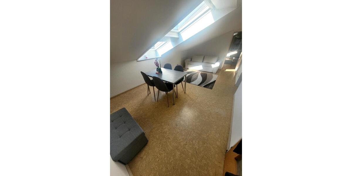 Einfamilienhaus Gärtringen - 2 Zimmer, 44 m&sup2;, 880&euro; | Angebot:26616547