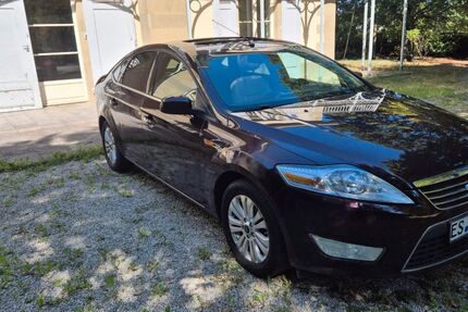 Ford Mondeo 175.000 km 5.900 &euro; esslingen 73734
