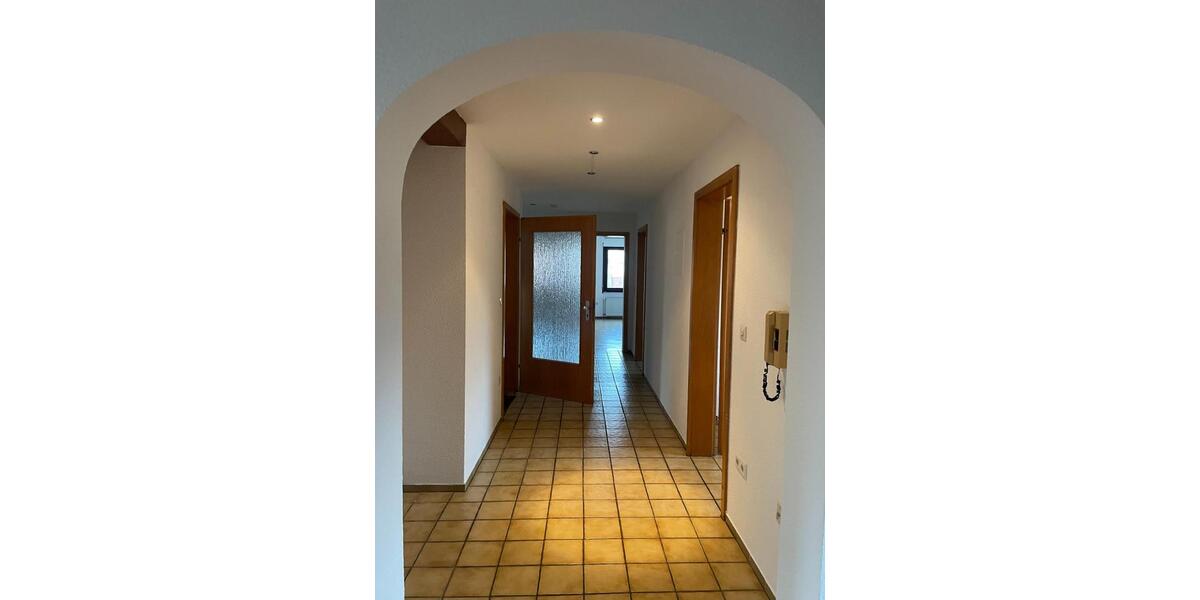 Terrassenwohnung Wimsheim - 5 Zimmer, 146 m&sup2;, 1.300&euro; | Angebot:24364562