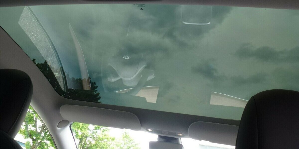 Tesla Model 3 SR+ RWD 60 kWH neuwertig * Mwst. ausweisba 11.300 km 34.900 &euro; Nürtingen 72622