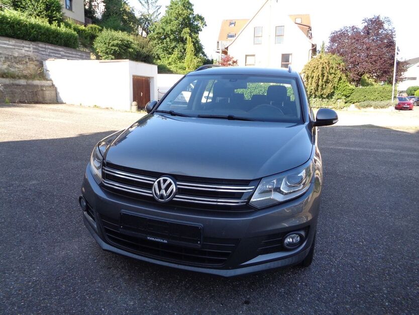 VW Tiguan 196.000 km 10.400 € Stuttgart 70469