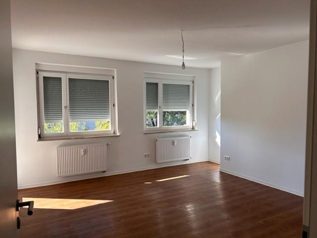 Etagenwohnung Esslingen am Neckar Pliensauvorstadt - 3 Zimmer, 67 m&sup2;, 743&euro; | Angebot:25491527