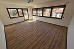 Etagenwohnung Herrenberg - 5 Zimmer, 136 m&sup2;, 350&euro; | Angebot:25349941
