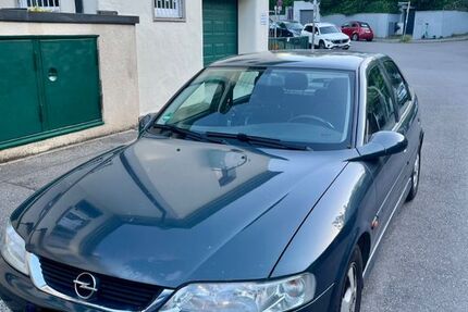 Opel Vectra 169.000 km 900 &euro; Stuttgart 70176