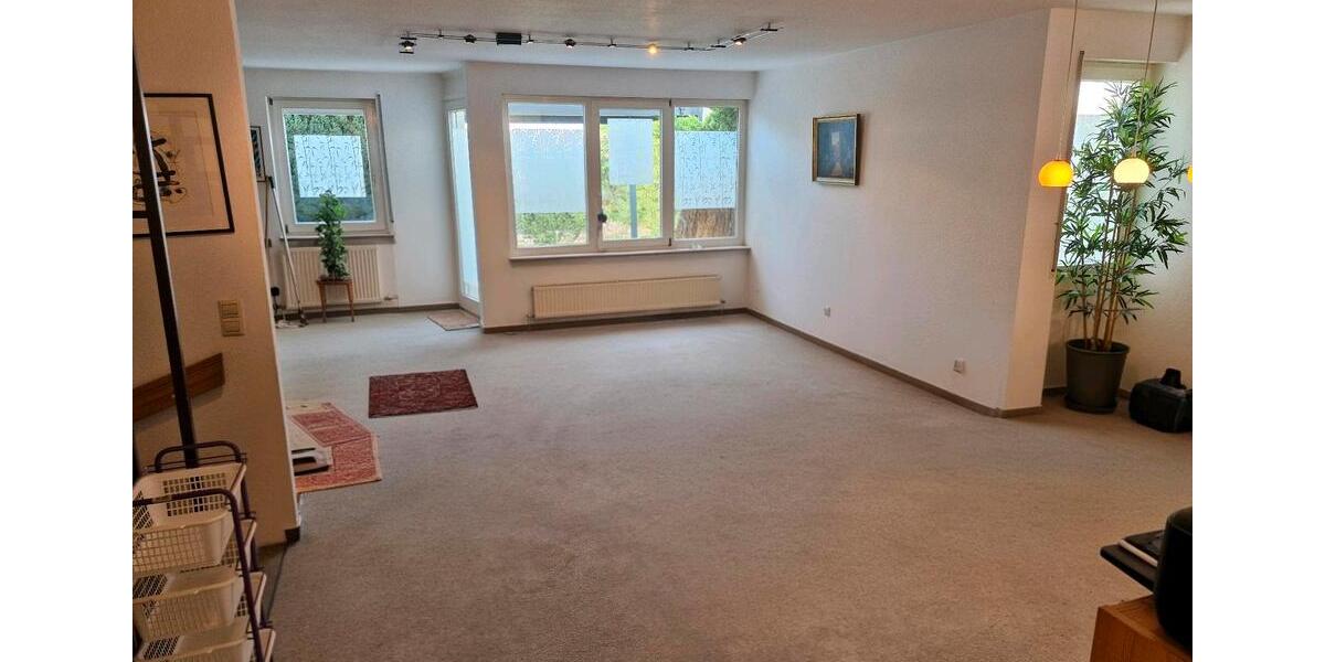 Reihenhaus Stuttgart Vaihingen - 4.5 Zimmer, 144 m&sup2;, 2.450&euro; | Angebot:27618969