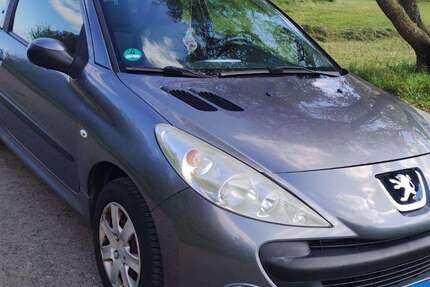 Peugeot 206 124.000 km 2.650 € Ditzingen 71254