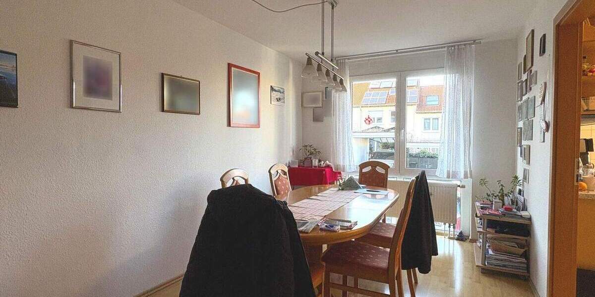 Reihenmittelhaus Stuttgart Vaihingen - 6 Zimmer, 150 m&sup2;, 729.000&euro; | Angebot:24836482