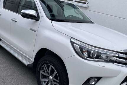 Toyota Hilux 176.000 km 30.900 € Calw 75365