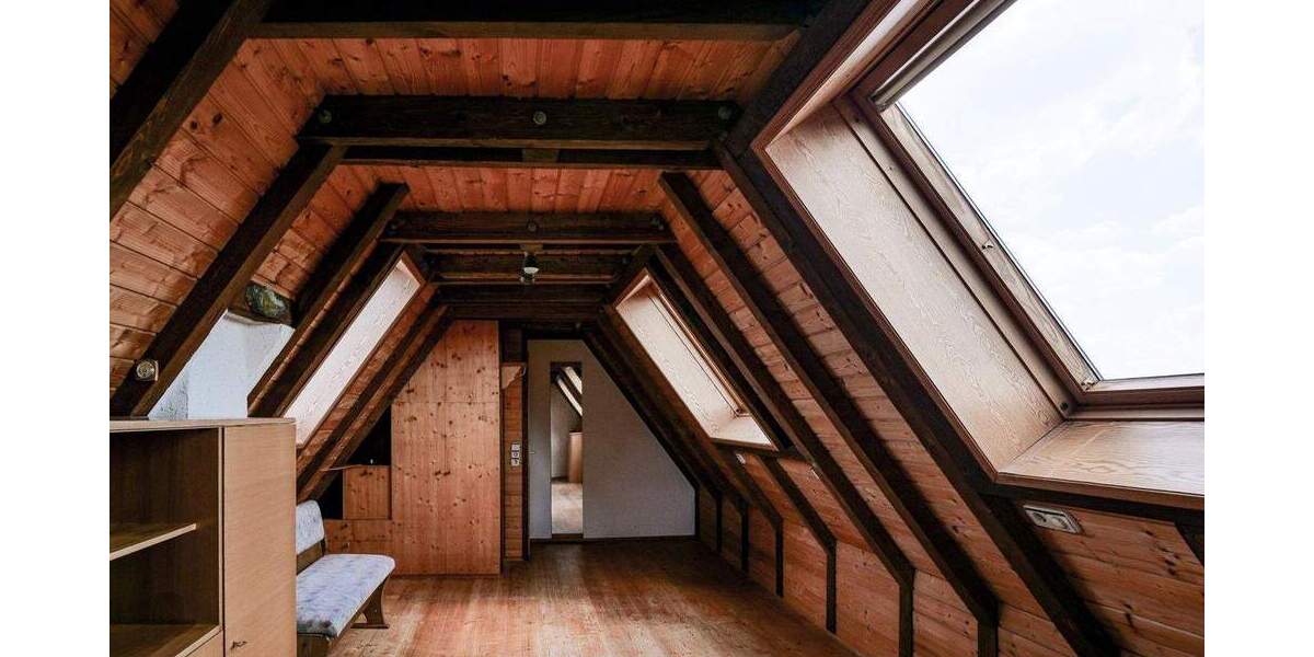 Ganzes Wohn- u. Geschäftshaus zum Preis einer Wohnung! Provisionsfrei! 5 zimmer