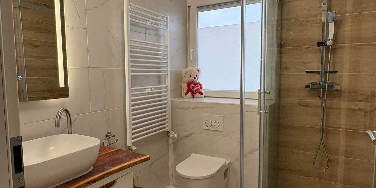 Reihenmittelhaus Reutlingen Burgholz - 6 Zimmer, 85 m&sup2;, 329.000&euro; | Angebot:24815424