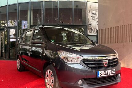 Dacia Lodgy 177.730 km 5.500 &euro; Stuttgart 70374
