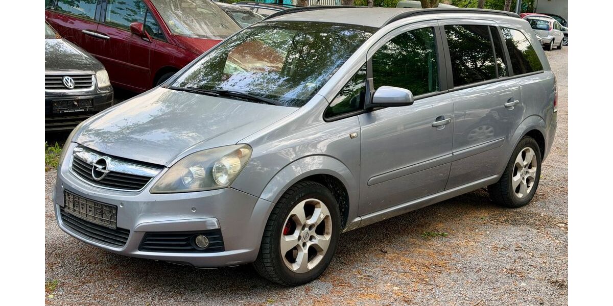 Opel Zafira 210.000 km 689 &euro; Stuttgart 70469