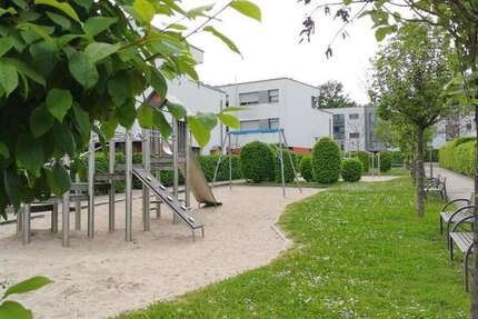 Wohnung Stuttgart Feuerbach - 5 Zimmer, 114 m&sup2;, 1.750&euro; | Angebot:24647261