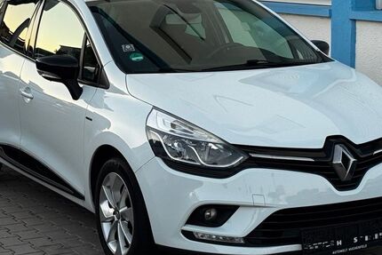 Renault Clio 135.000 km 5.980 &euro; pforzheim 75181