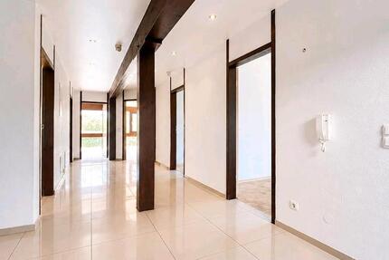 Wohnung Pforzheim Nordstadt - 4 Zimmer, 119 m&sup2;, 1.400&euro; | Angebot:27612102