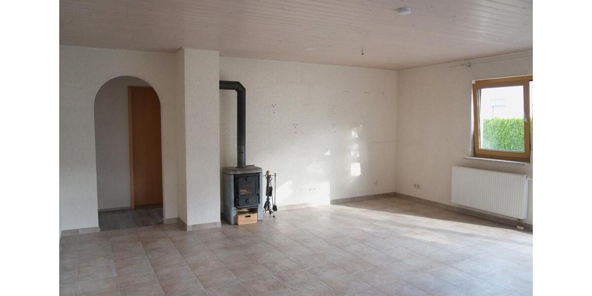 Einfamilienhaus Herrenberg - 6 Zimmer, 129 m&sup2;, 650.000&euro; | Angebot:27223016