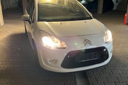 Citroen C3 90.000 km 3.900 &euro; Pforzheim 75179