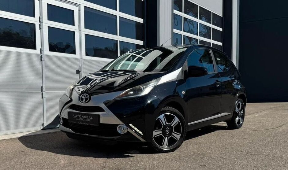 Toyota Aygo (X) 64.000 km 6.990 € Rottenburg am Neckar 72108