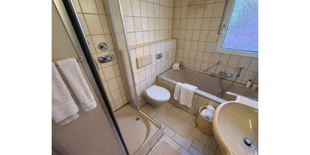 Doppelhaushälfte Metzingen - 5 Zimmer, 94 m&sup2;, 298.000&euro; | Angebot:25671341