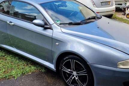 Alfa Romeo GT 148.555 km 2.333 € Stuttgart 70372