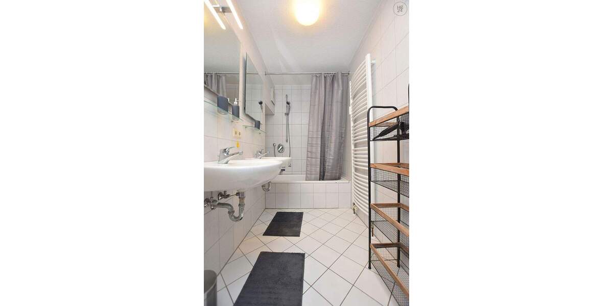 Etagenwohnung Leonberg - 3 Zimmer, 73 m&sup2;, 1.590&euro; | Angebot:25228517