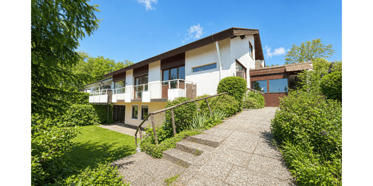 Einfamilienhaus Sindelfingen Ost - 8 Zimmer, 370 m&sup2;, 875.000&euro; | Angebot:26657144
