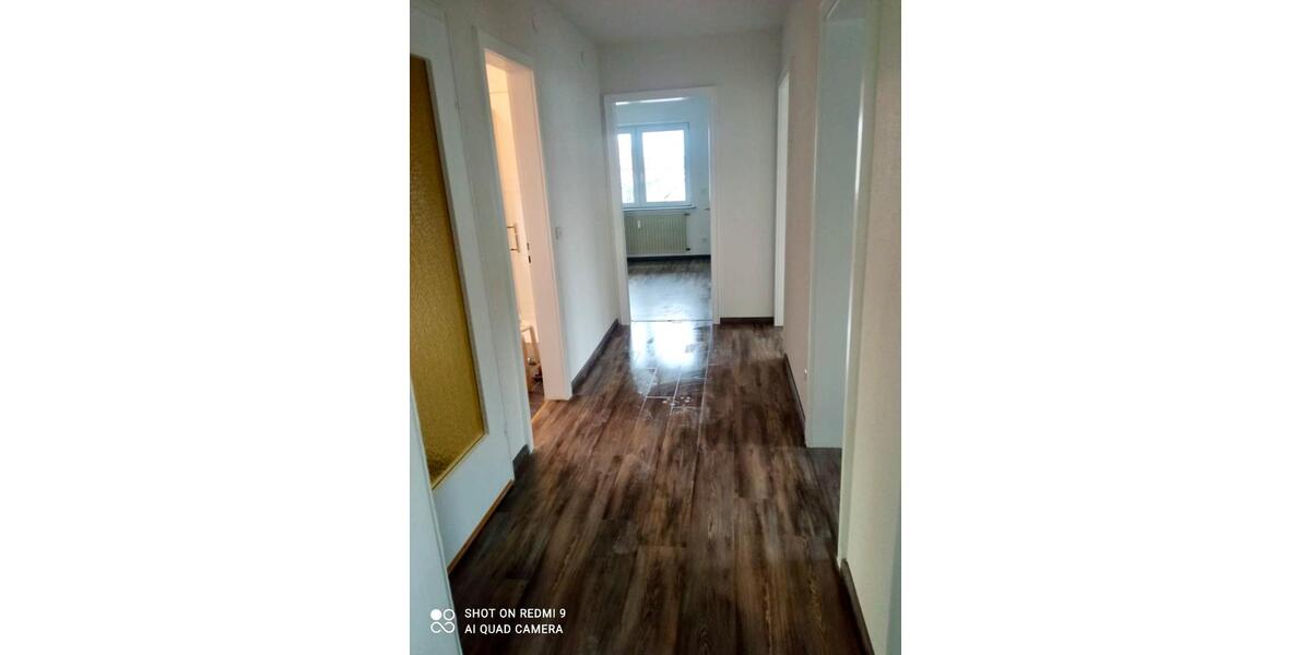Etagenwohnung Pforzheim Eutingen - 3 Zimmer, 79 m&sup2;, 760&euro; | Angebot:24782180