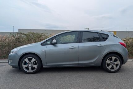 Opel Astra 147.000 km 4.400 &euro; Reutlingen 72760