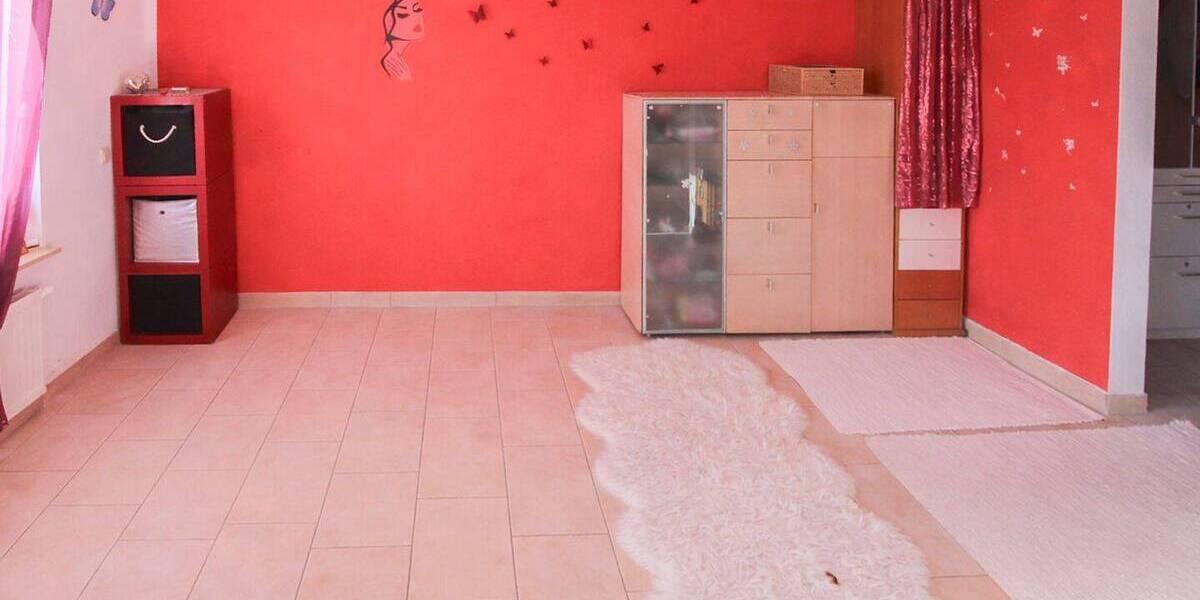Einfamilienhaus Esslingen am Neckar Mettingen - 1 Zimmer, 140.000&euro; | Angebot:26081045