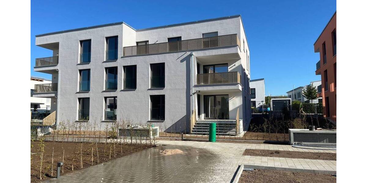 Gartenwohnung mit Herz und Flair! Schöne geräumige 3-Zimmerwohnung im Burgweg 3 zimmer