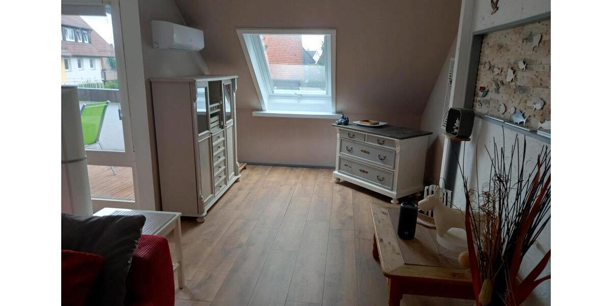 Dachgeschoßwohnung Ludwigsburg Oßweil - 3 Zimmer, 99 m&sup2;, 1.425&euro; | Angebot:27611632