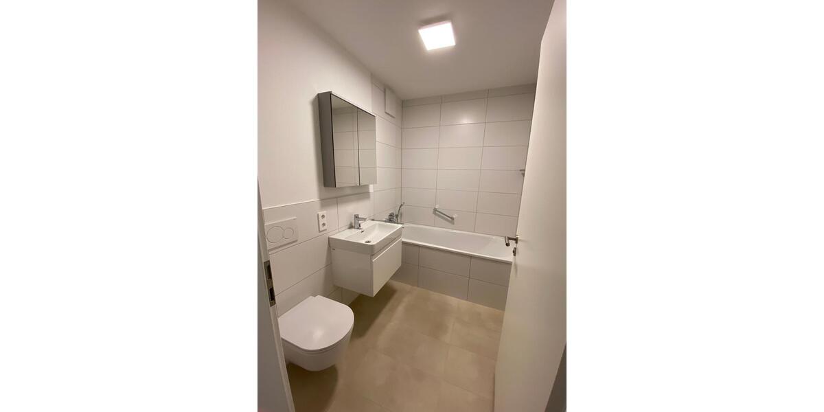 Etagenwohnung Esslingen am Neckar Hegensberg - 4 Zimmer, 84 m&sup2;, 1.480&euro; | Angebot:24588087