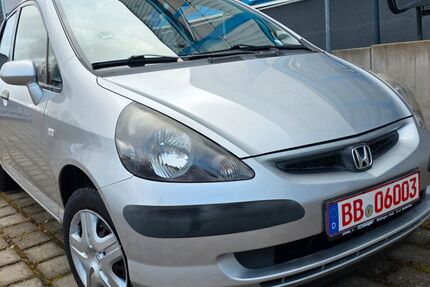 Honda Jazz 57.000 km 4.990 &euro; Holzgerlingen 71088