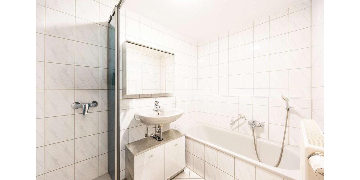 Etagenwohnung Sachsenheim - 2.5 Zimmer, 62 m&sup2;, 770&euro; | Angebot:25923414