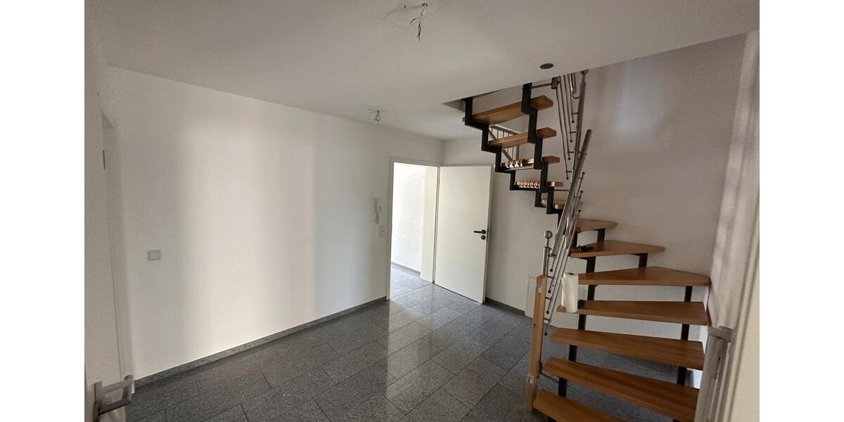 Maisonettenwohnung Herrenberg - 7 Zimmer, 157 m&sup2;, 599.000&euro; | Angebot:26987265