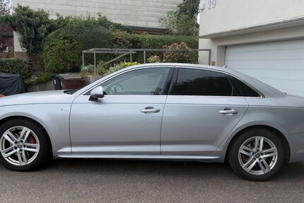 Audi A4 207.962 km 12.900 &euro; Esslingen 73734