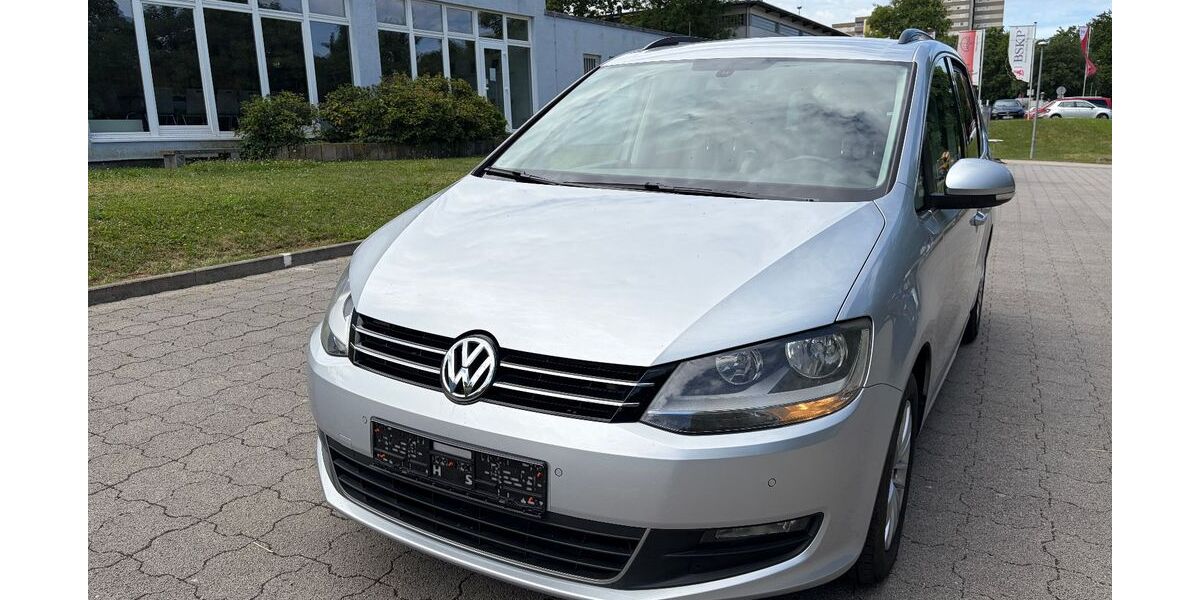 VW Sharan 218.000 km 9.900 &euro; Stuttgart 70469