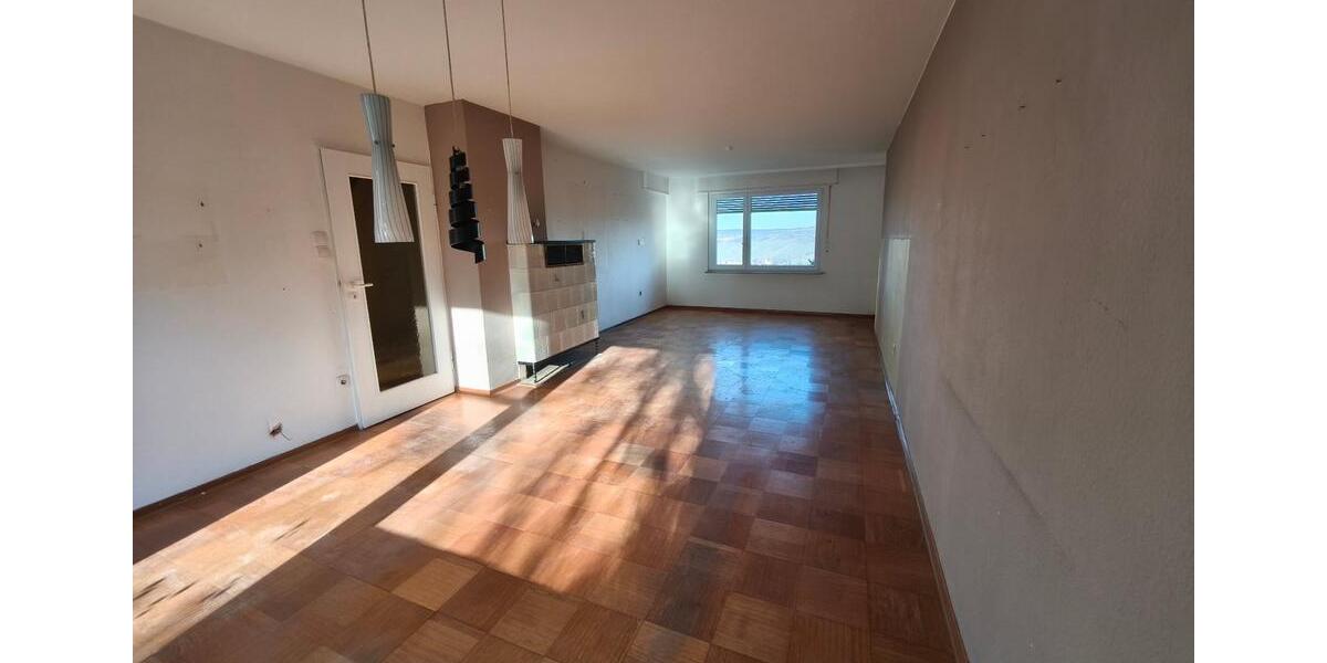 Doppelhaushälfte Ostfildern - 5.5 Zimmer, 135 m&sup2;, 1.800&euro; | Angebot:25643750