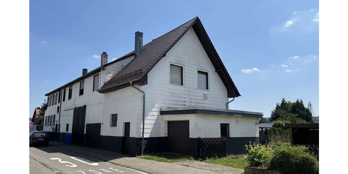 Einfamilienhaus Pforzheim / Huchenfeld Huchenfeld - 11 Zimmer, 300 m&sup2;, 589.000&euro; | Angebot:25930929