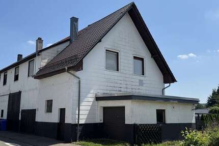 Haus Pforzheim / Huchenfeld Huchenfeld - 11 Zimmer, 300 m&sup2;, 589.000&euro; | Angebot:25930929