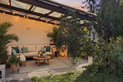 Sindelfingen-Goldberg: Mehrfamilienhaus mit 3 Wohnungen + Einliegerwohnung in ruhiger Lage 1 zimmer