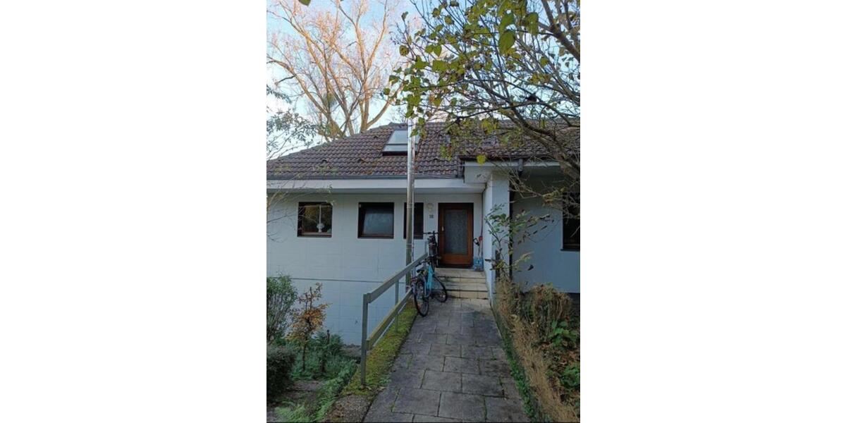 Villa Tübingen Derendingen - 4 Zimmer, 125 m&sup2;, 1.500&euro; | Angebot:25988485