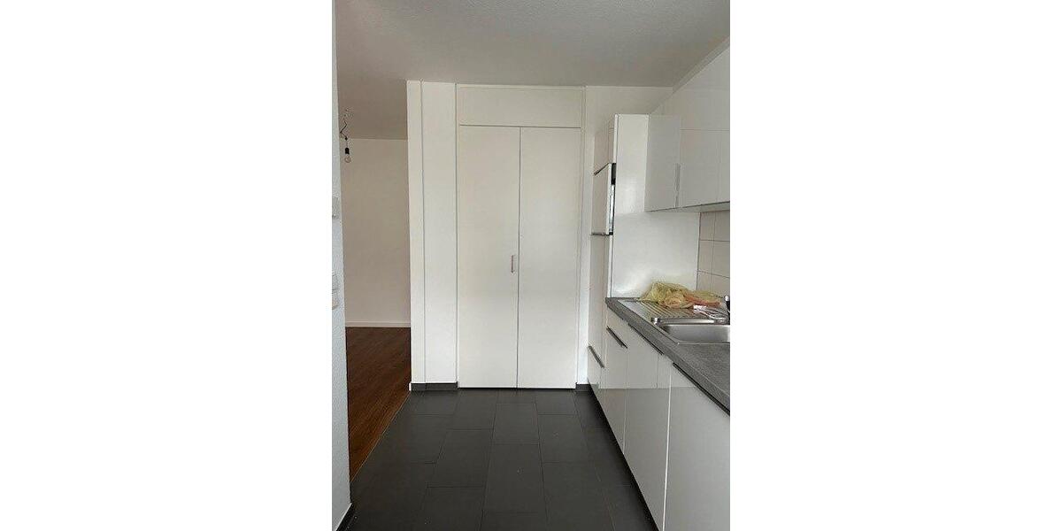 Etagenwohnung Esslingen am Neckar - 2 Zimmer, 61 m&sup2;, 930&euro; | Angebot:26383050