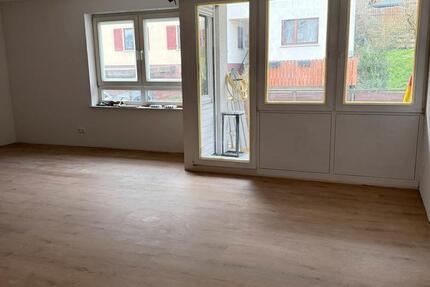Wohnung Calw - 3 Zimmer, 76 m&sup2;, 1.100&euro; | Angebot:25830031