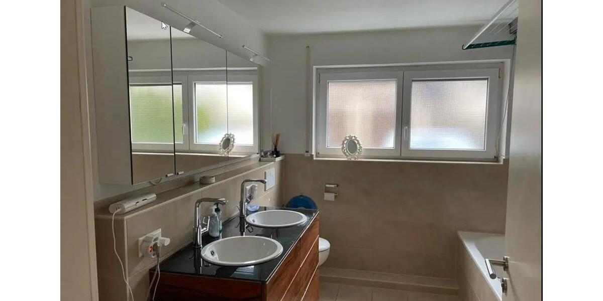 Erdgeschoßwohnung Pliezhausen - 4 Zimmer, 120 m&sup2;, 1.600&euro; | Angebot:26267555