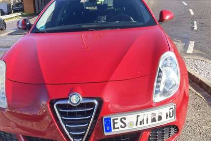 Alfa Romeo Giulietta 173.000 km 3.800 &euro; Esslingen 73730